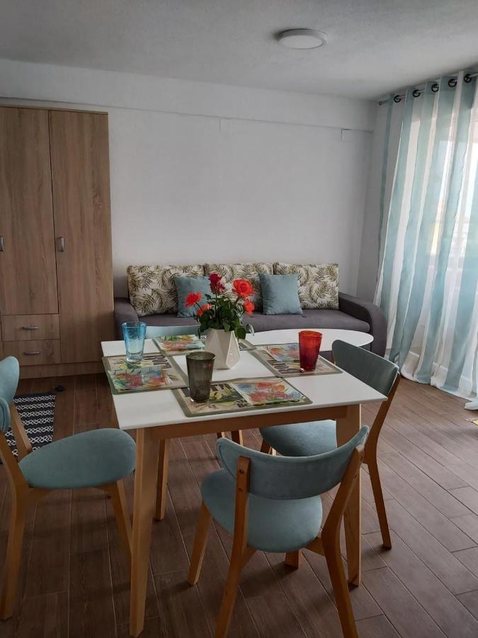 Apartments And Villas Janev Dojran Bagian luar foto